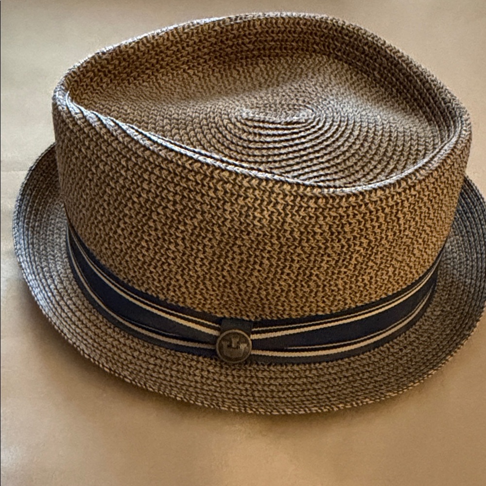 Goorin Bros Brown Straw Fedora with Navy Trim